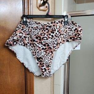 🐆Time and Tru Leopard Print Bikini Brown and Black